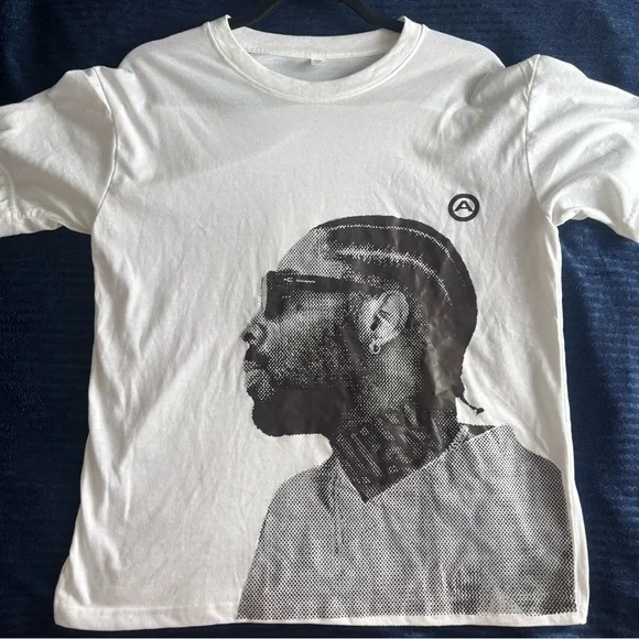 Brent Faiyaz White Graphic Men's T-Shirt Size M LIKE GOOD CONDITION - Picture 4 of 5
